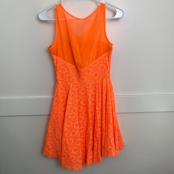 NWT Love Point Bright Orange Lace Midi Dress - Picture 2 of 8